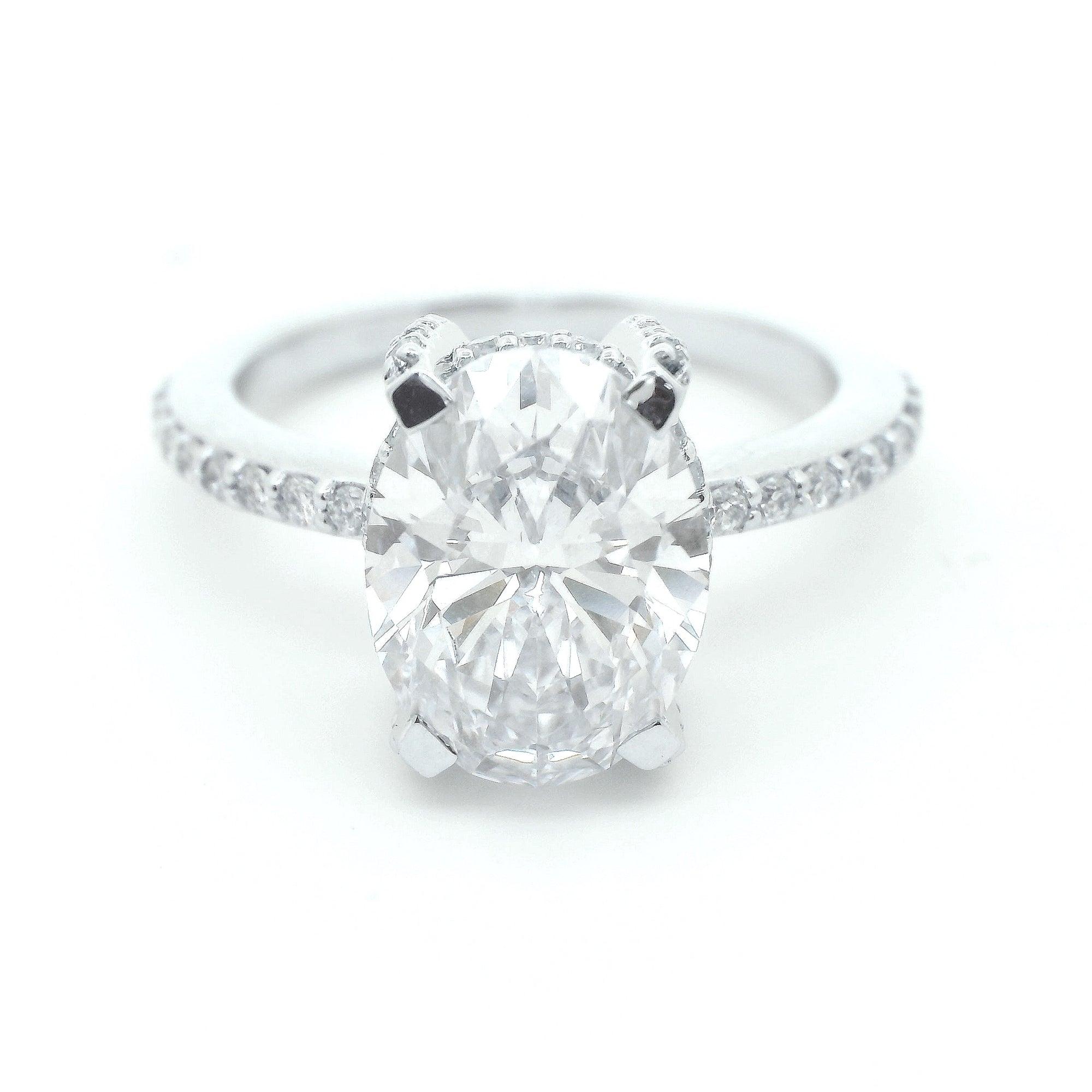 Anello Ovale