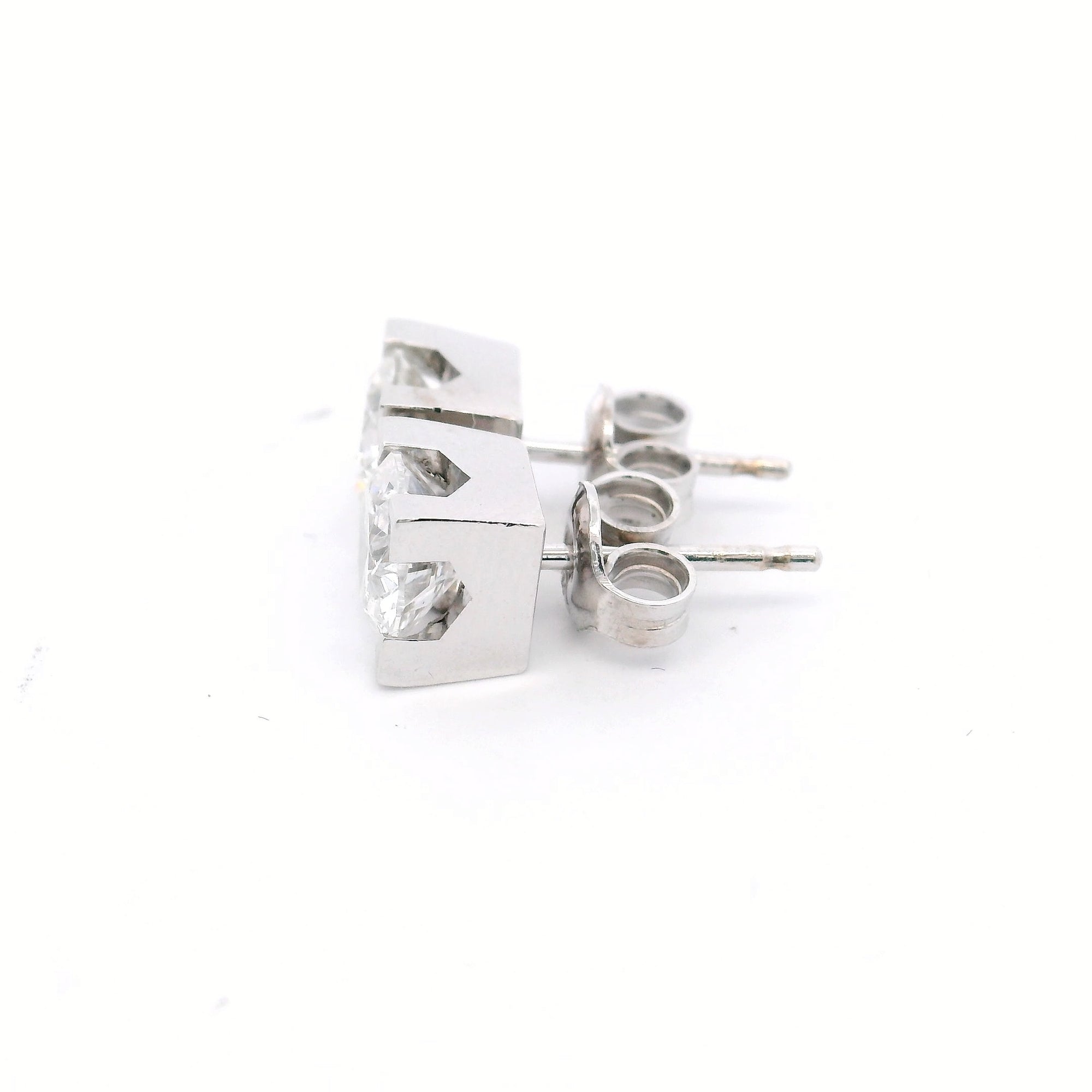 Orecchini Torniti Punto Luce