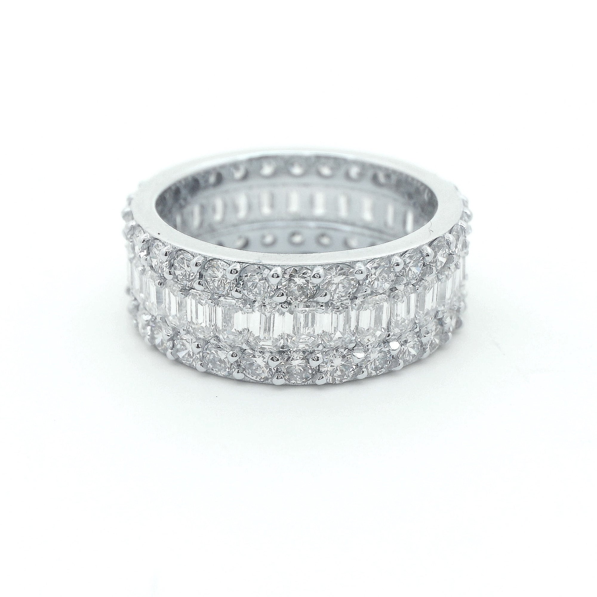 Anello Eternity
